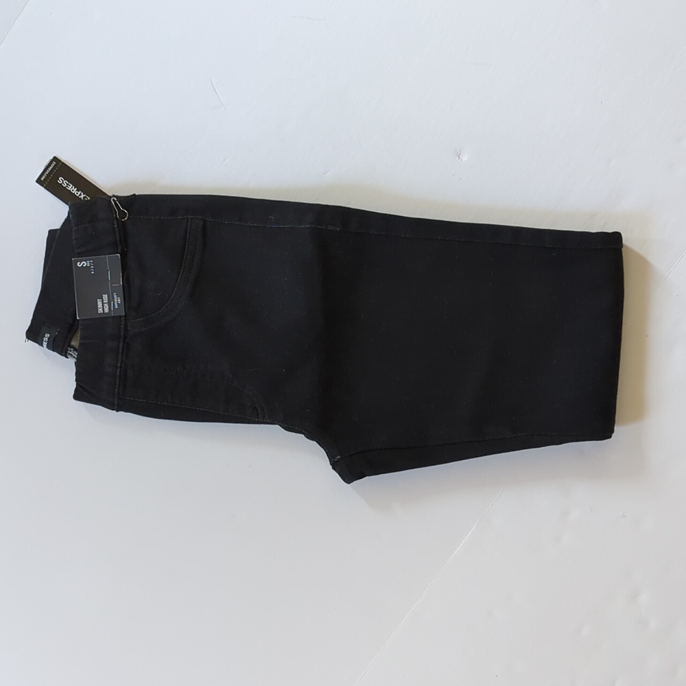 Express Jeans - Picture 2 of 5